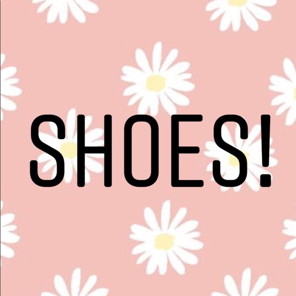 Shoes! - Picture 1 of 1